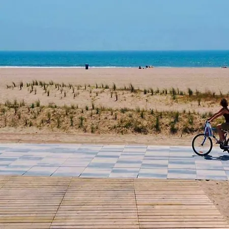 Apartamento En Playa De Castelldefels. Ubicacion Inmejorable!