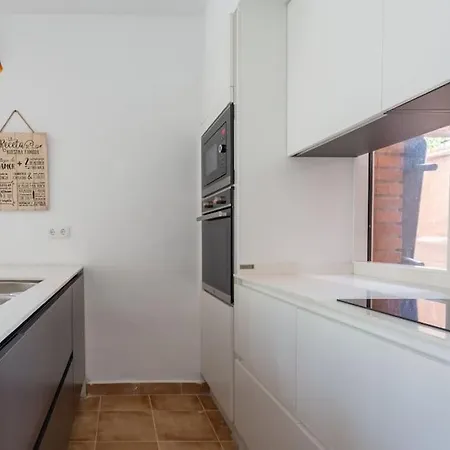 Apartment Apartamento En Playa De Castelldefels. Ubicacion Inmejorable!